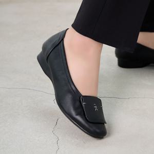 [브리치]  /  수제화 로딩 스퀘어토 단화 플랫슈즈 2.5cm