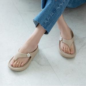 [최초가 68,000원] 카일리 플립플랍 BEIGE 4.5cm