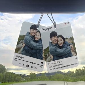 커스텀 포토 사진 차량용 방향제 자동차 차량 디퓨저 실내 차 디퓨져 걸이형 [6종 커플 남자친구 새차 선물 퍼퓸 향수 주문제작]