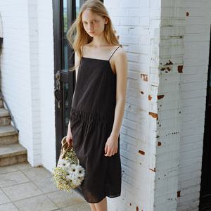 embroidery string dress (black)