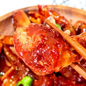 매콤달콤한 양념이 맛있는 대용량 20쪽 내외  양념게장 1kg
