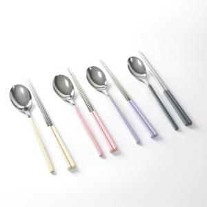 감성 수저세트 4인용 가족 식구 마카롱색 숟가락 젓가락 세트 집들이선물