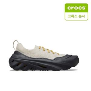 [크록스 본사] 에코 서지 스니커즈  아몬드틴트 210079-0LL