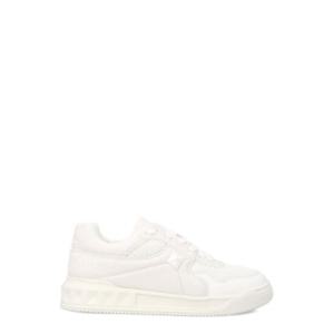 Valentino Garavani 원 스터드 레이스업 스니커즈 5Y2S0E71SAT 0BO TP936035934