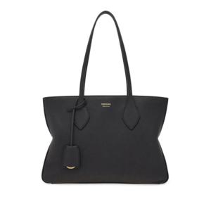 살바토레 페라가모 토트백 779343 black