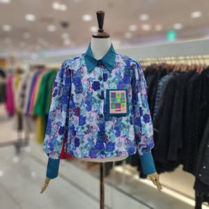 [르니앤맥코이]플라워 나염 프린팅 크롭 셔츠 MM05BL071