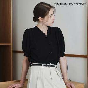 [미니멈][미니멈 에브리데이]핀턱 버튼 퍼프 브이넥 블라우스 (EB2BA075D)