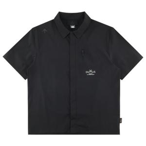 데상트 코듀라 포켓 반팔 셔츠 SP321DPS71BLK