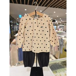 [블루독베이비] 25 FW(BE)하트 COZY 상하세트(45A7067219)백일 돌 유아 조카 선물 실내 등원 (45A7067219)
