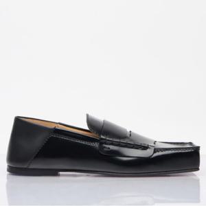 25 SS 자크뮈스 모카신 Les Mocassins Carre 레더 로퍼 블랙 243FO147 4036 99