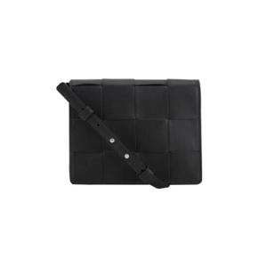 BOTTEGA VENETA 보테가 베네타 인트레치아토 블랙 크로스백 2090424