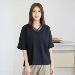 엄마옷 마담4060 슬림핏 체형커버 심플 인견 브이넥테이핑티셔츠-ZTE2507004-