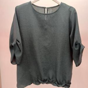 Latium HC06 국내생산 블라우스 느낌 구김없는 5부반팔 라운드 깔끔한 티블라우스 T2552bl01G