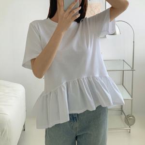 [올리비에스클로젯] 러블리 프릴 밑단 티셔츠_O2507TS121B