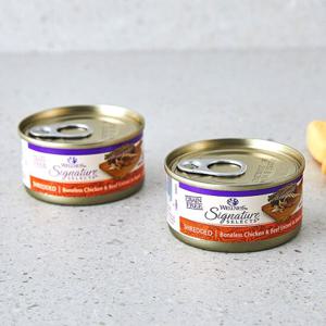 웰니스 코어 시그니쳐 셀렉트 슈레드 닭고기와 소고기 79g 고양이 사료