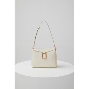 [쿠론] [론칭가 448,000원] 스윙_진 오프(Swing_jean OFF) 숄더 24_RCBSX23213IVX
