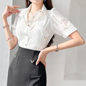 [금찌] 퓨어 브이 블라우스  ST6716B