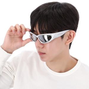 25SS 발렌시아가 스위프트 오벌 선글라스 658745 T0007 1402