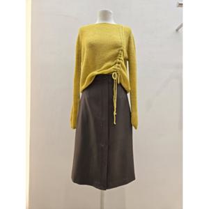 숲  (SB2SR81) 앞트임 H라인 스커트