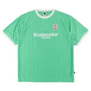코닥 스테디움 스트라이프 반팔 티셔츠 K5223LRS52GRN