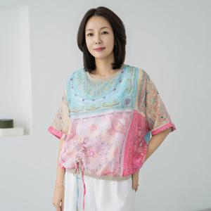 엄마옷 마담4060 실크 반팔 블라우스 페이즐나염 루즈핏-ZBL2507020-