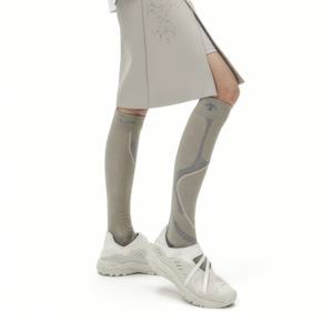 [데상트공식] DESCENTE X OJOS URBAN T450 SLIP-ON SP322HCR92