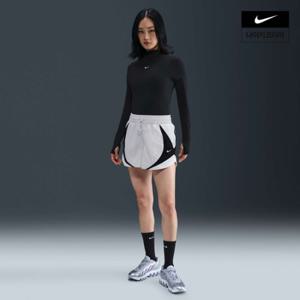 [나이키] 스포츠웨어 여성 미드라이즈 루즈 3인치 트랙 쇼츠 HV4032-078