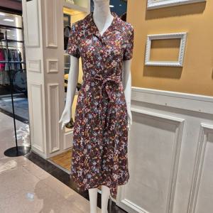[BCBG] 비씨비지 가을24 리빙 프린트 원피스 B4C7O673