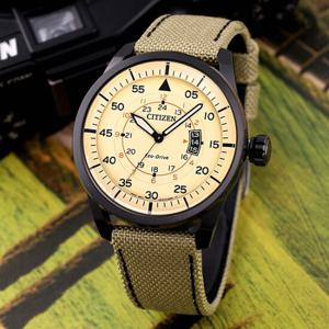 시티즌 AW1365-19P 에코드라이브 에비에이터 베이지 블랙 캐쥬얼