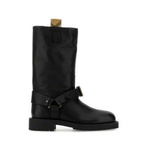 버버리 부츠 8111737 A1189 Black