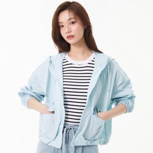플라스틱아일랜드  (PR2WZ432) 백프린트 후드 점퍼