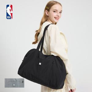NBA 데일리 스퀘어 경량 18L숄더백 N255AB053P