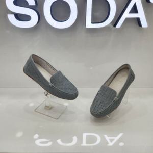[소다][소다]여성 라텍스 쿠션 경량 펀칭로퍼ALS202KA45