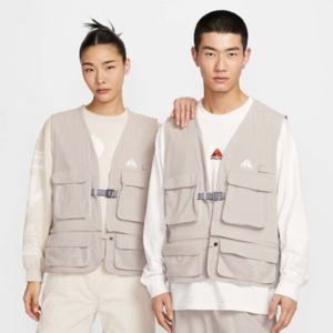 나이키조끼 SQJ HJ2878-009 ACG 블랙 이구아나 베스트