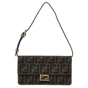 FENDI 체인에 39바게트39 지갑 8M0498A98PF0A6E