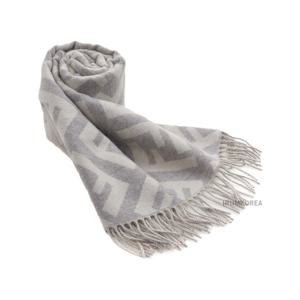 [펜디] FW24 여성 FF로고 스카프 FXT260 A8RS F0QG1