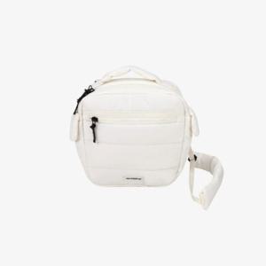 뉴발란스크로스백 LQJ NBGCDFF804-64 PUFFER SQUARE MINI BAG