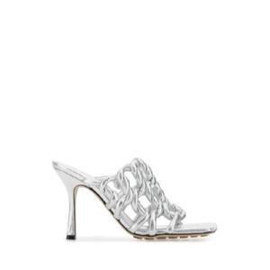 BOTTEGA VENETA 메탈릭 램스킨 트위스트 뮬 힐 806281