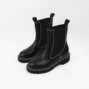 [신난다슈] 여성 앵클 부츠 4cm 앵글부츠 숏 첼시 워커 부츠 발편한 통굽 TMZ253066 블랙