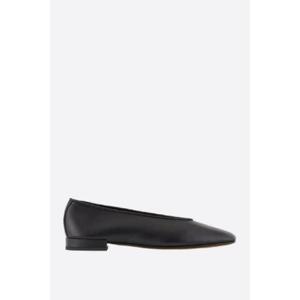 GIORGIO ARMANI - 10 CORSO COMO 매끄러운 가죽 발레리나 X1D346XF84200002