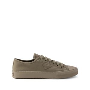 프라다 스니커즈 2EG446010 beige
