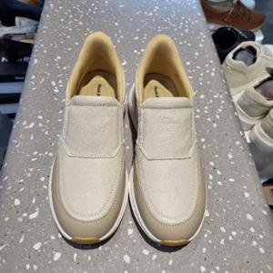 허시파피 HC37 3FR469여성가죽슬립온 3FR469