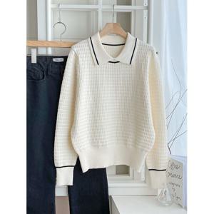 [샵앤]여성 배색 카라넥 펀칭 세로줄 긴팔 니트티 DGB-WKN-4723-아이보리