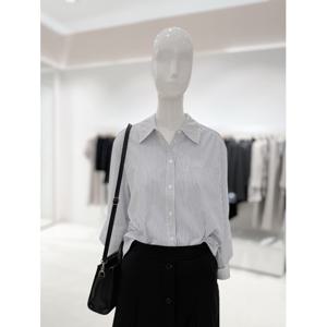 [숲]등판 배색레터링 칠부소매 셔츠 (SB8LS301)