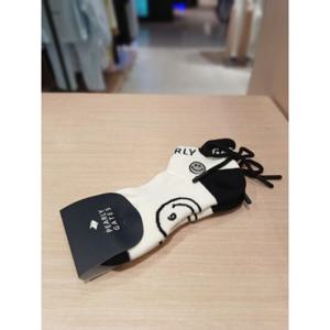 [파리게이츠] 25FW가을 여성 리본 포인트 단목 양말 (521E3SC002WH)
