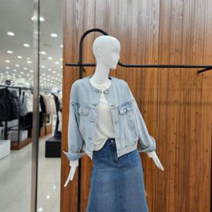 [지컷]지컷 노카라 크롭 브러시 데님 자켓 7225155001