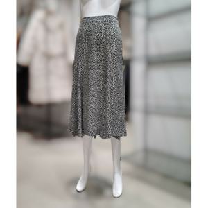 [SI] SI뒷밴딩 기하학패턴 스커트SISAC12350