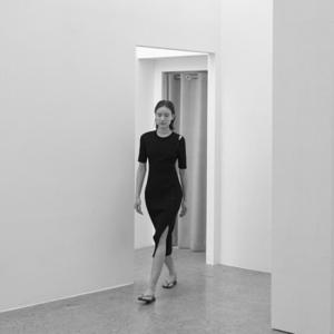 [나인][나인](Z-OP-6174)ESSENTIAL HEBA CUTOUT KNIT DRESS