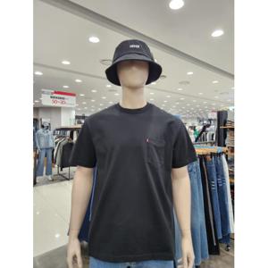 [리바이스] 헤비웨이트 포켓 티셔츠 A8605-0001 블랙