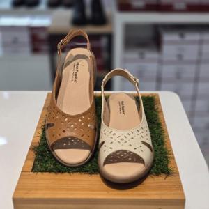 허시파피 세이브존04 여성캐주얼초경량컴포트펀칭샌들(4cm) 시니어베이직카
